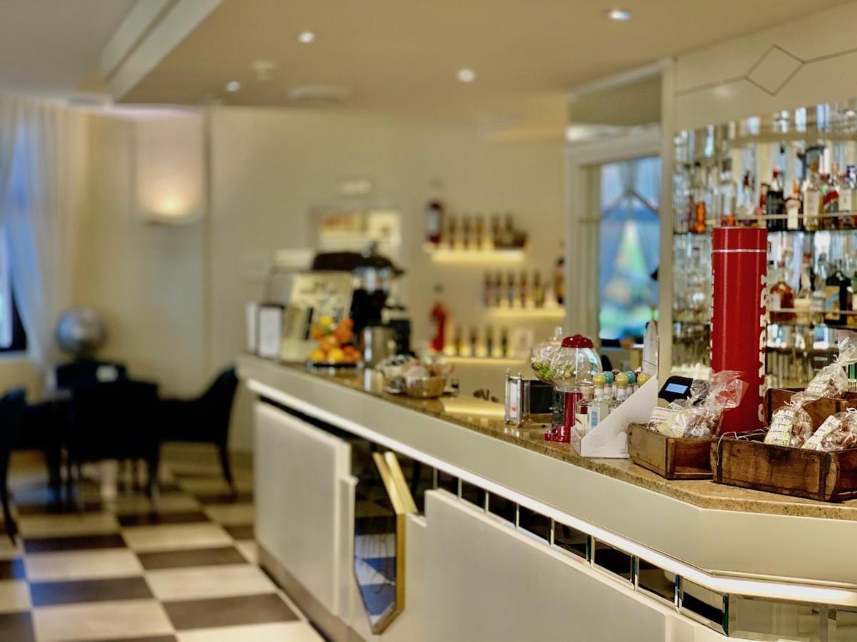 Hotel Brescia Boario Terme エクステリア 写真