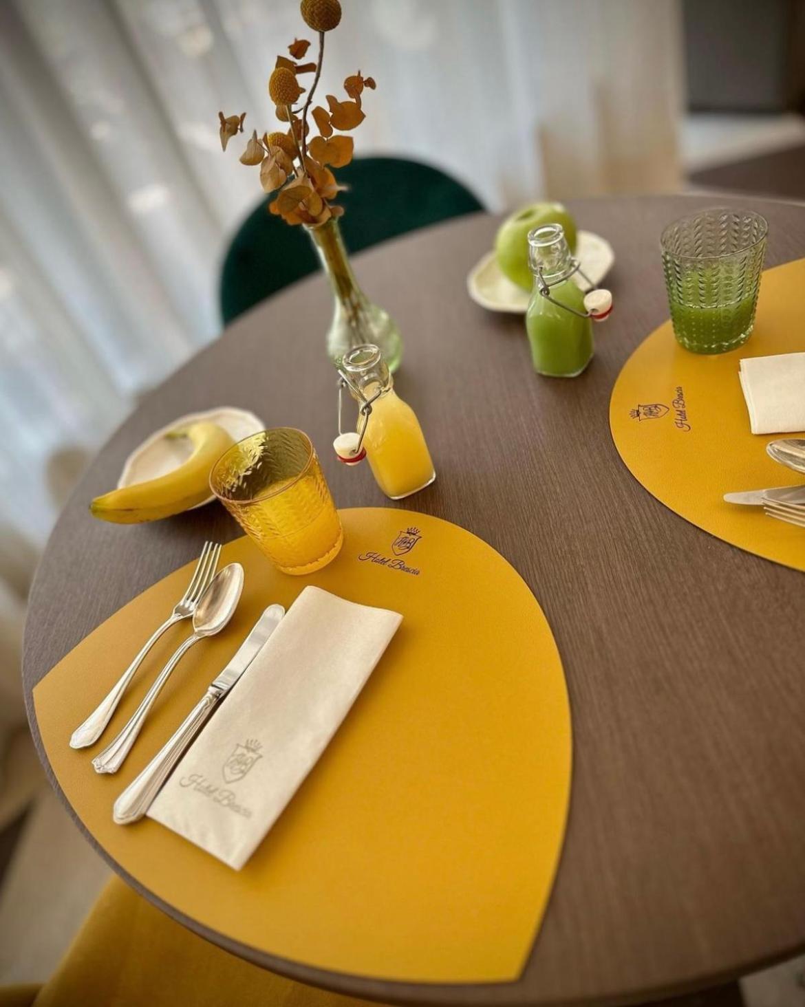 Hotel Brescia Boario Terme エクステリア 写真