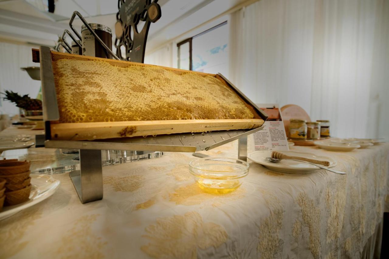 Hotel Brescia Boario Terme エクステリア 写真